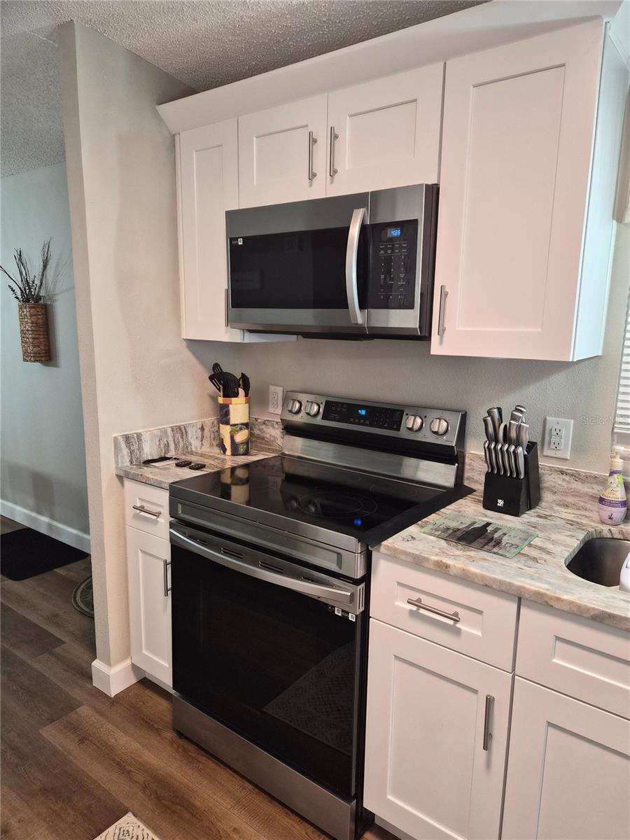 Image 9 of 28 For 508 Saint Andrews Boulevard