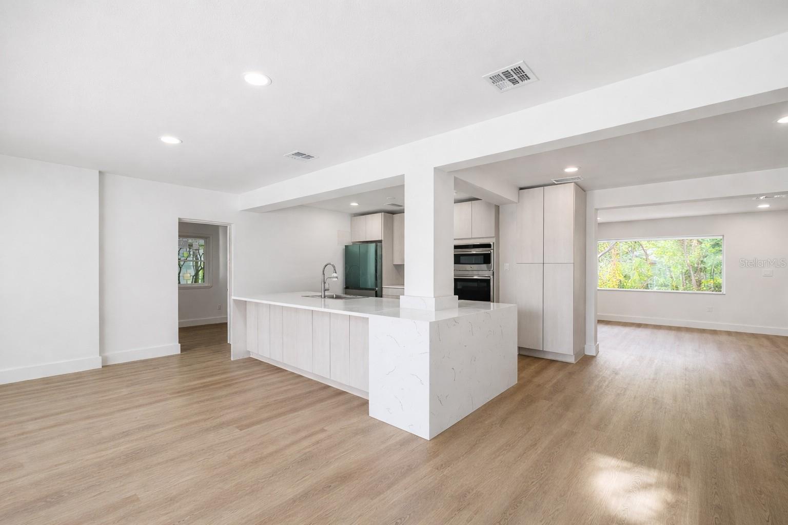 Image 8 of 34 For 26 Backspin Lane