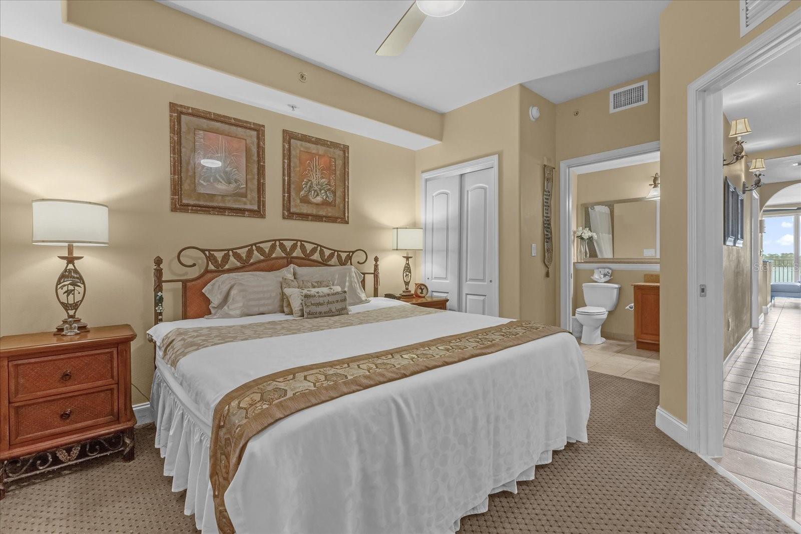 Image 17 of 45 For 13427 Blue Heron Beach Drive 402