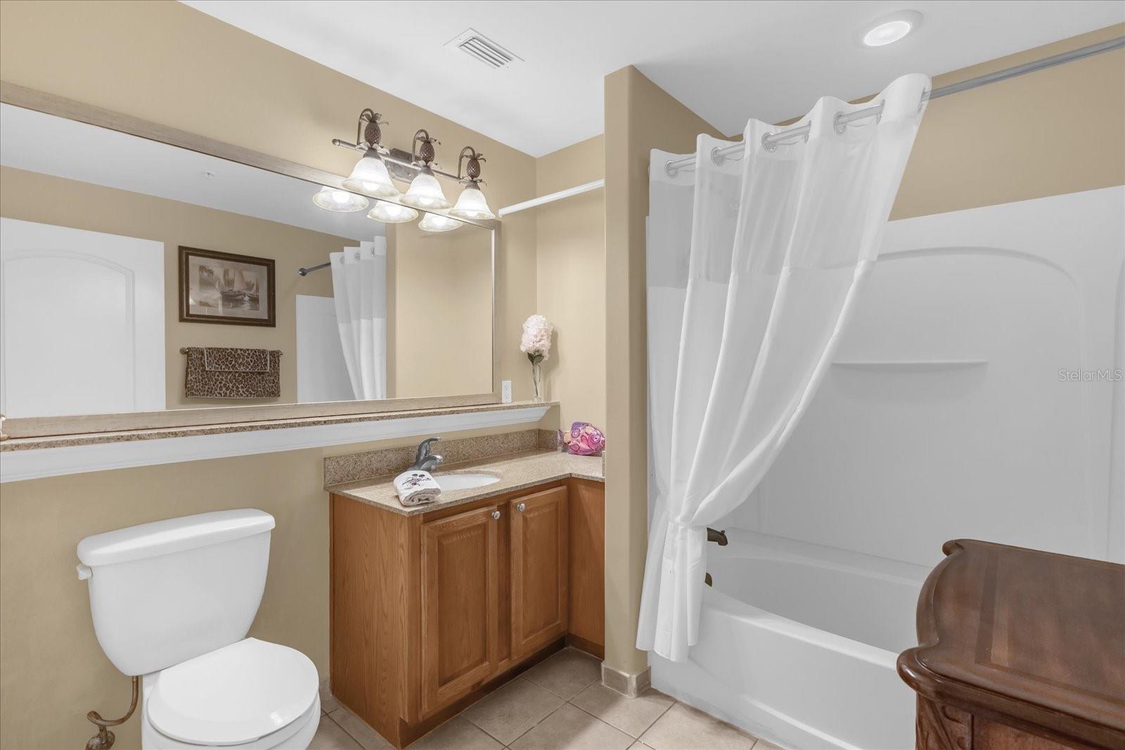 Image 20 of 45 For 13427 Blue Heron Beach Drive 402