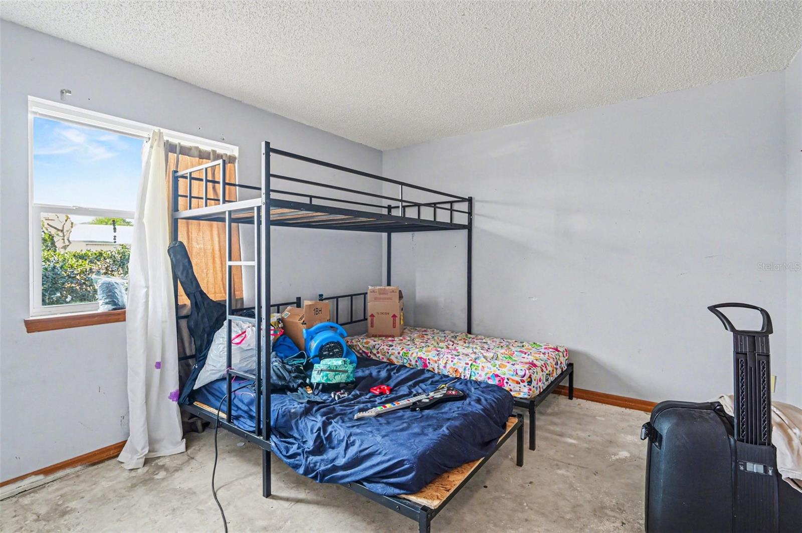 Image 12 of 17 For 2675 Gramercy Drive