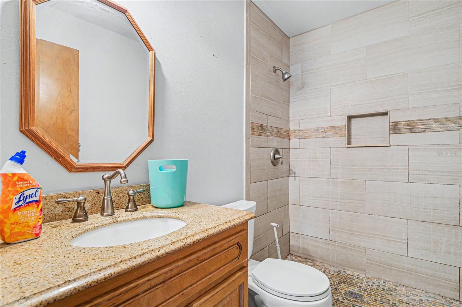 Image 14 of 17 For 2675 Gramercy Drive