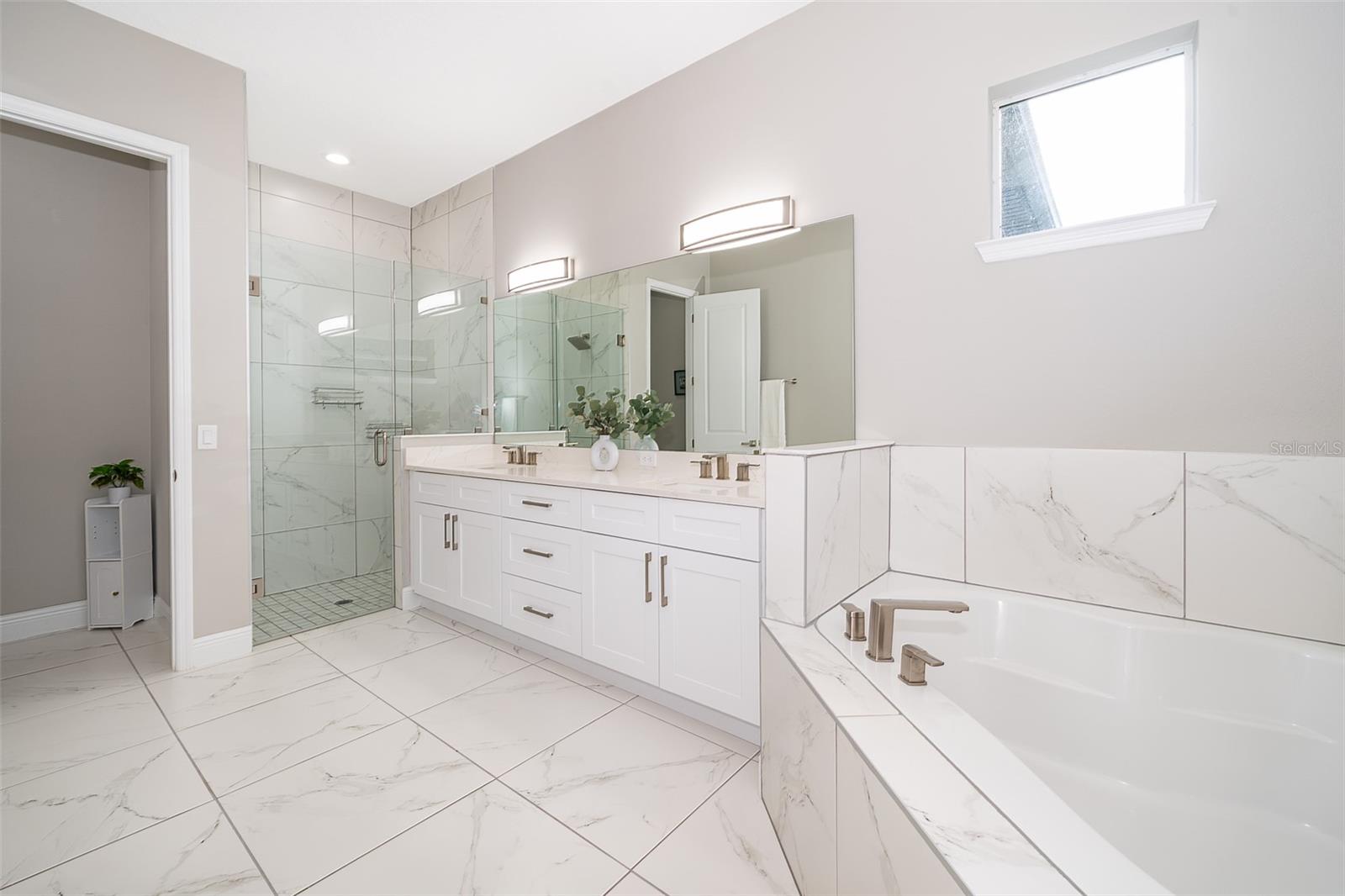 Image 16 of 35 For 2766 Shannin Drive