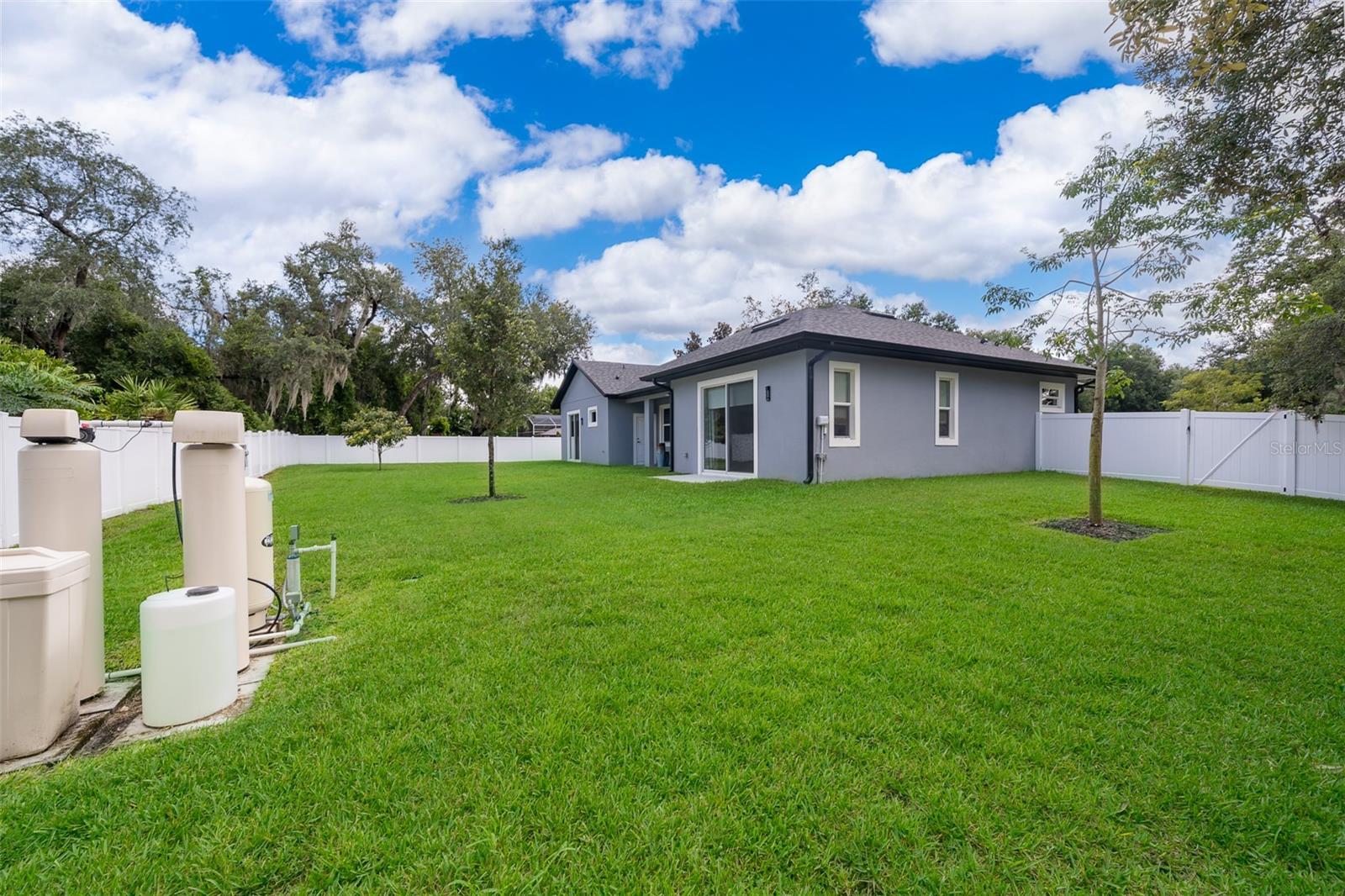 Image 30 of 35 For 2766 Shannin Drive