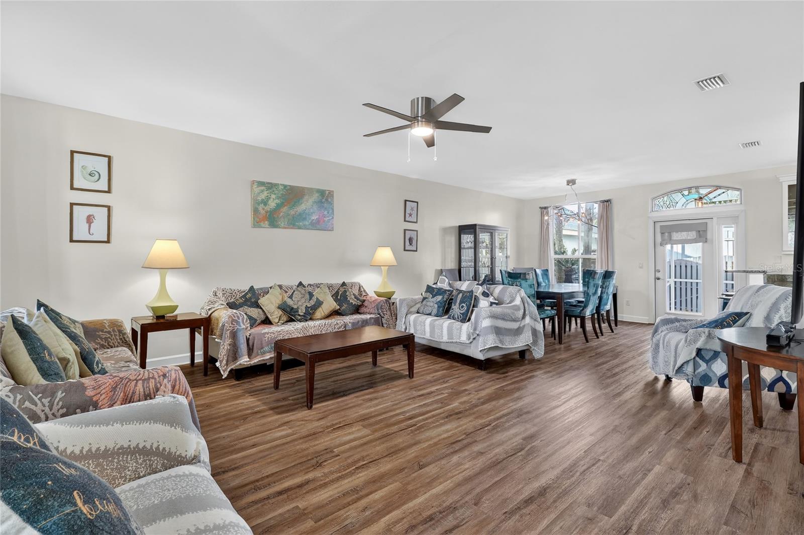 Image 17 of 67 For 26 Topaz Cove