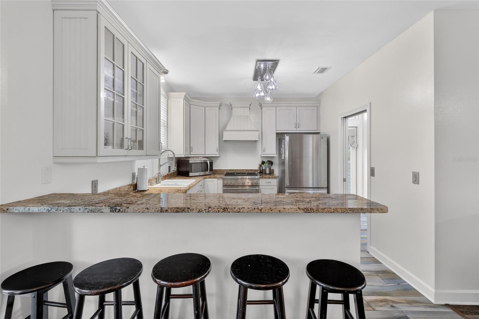 Image 25 of 67 For 26 Topaz Cove