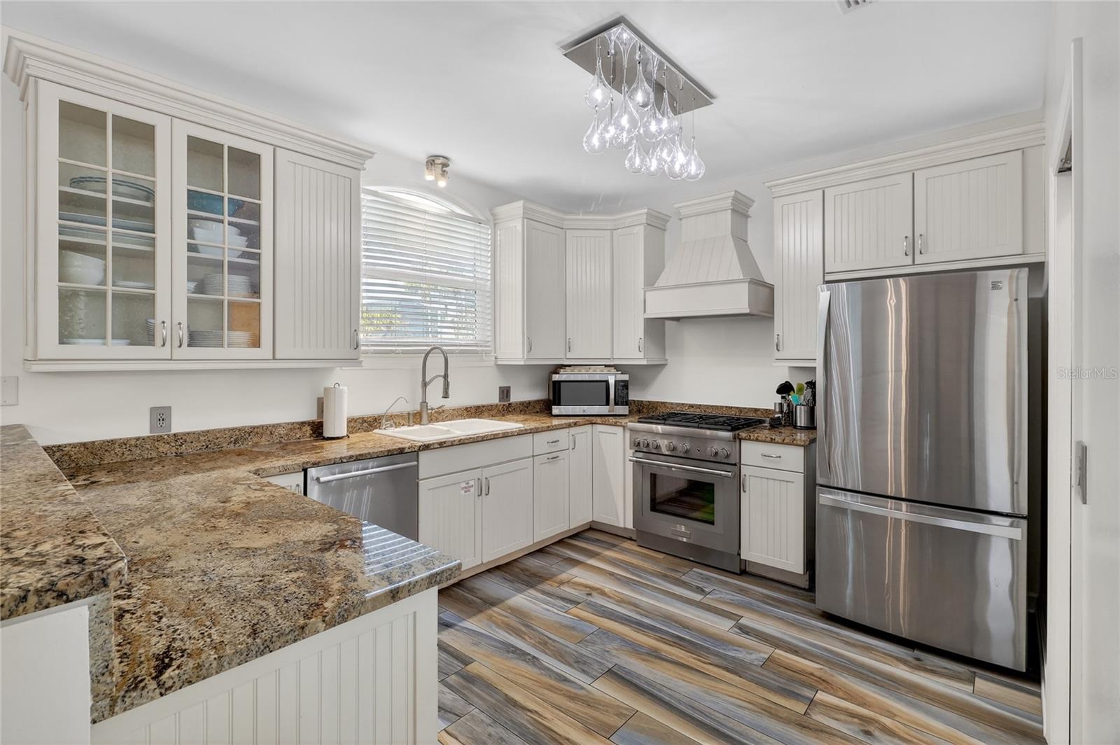 Image 27 of 67 For 26 Topaz Cove