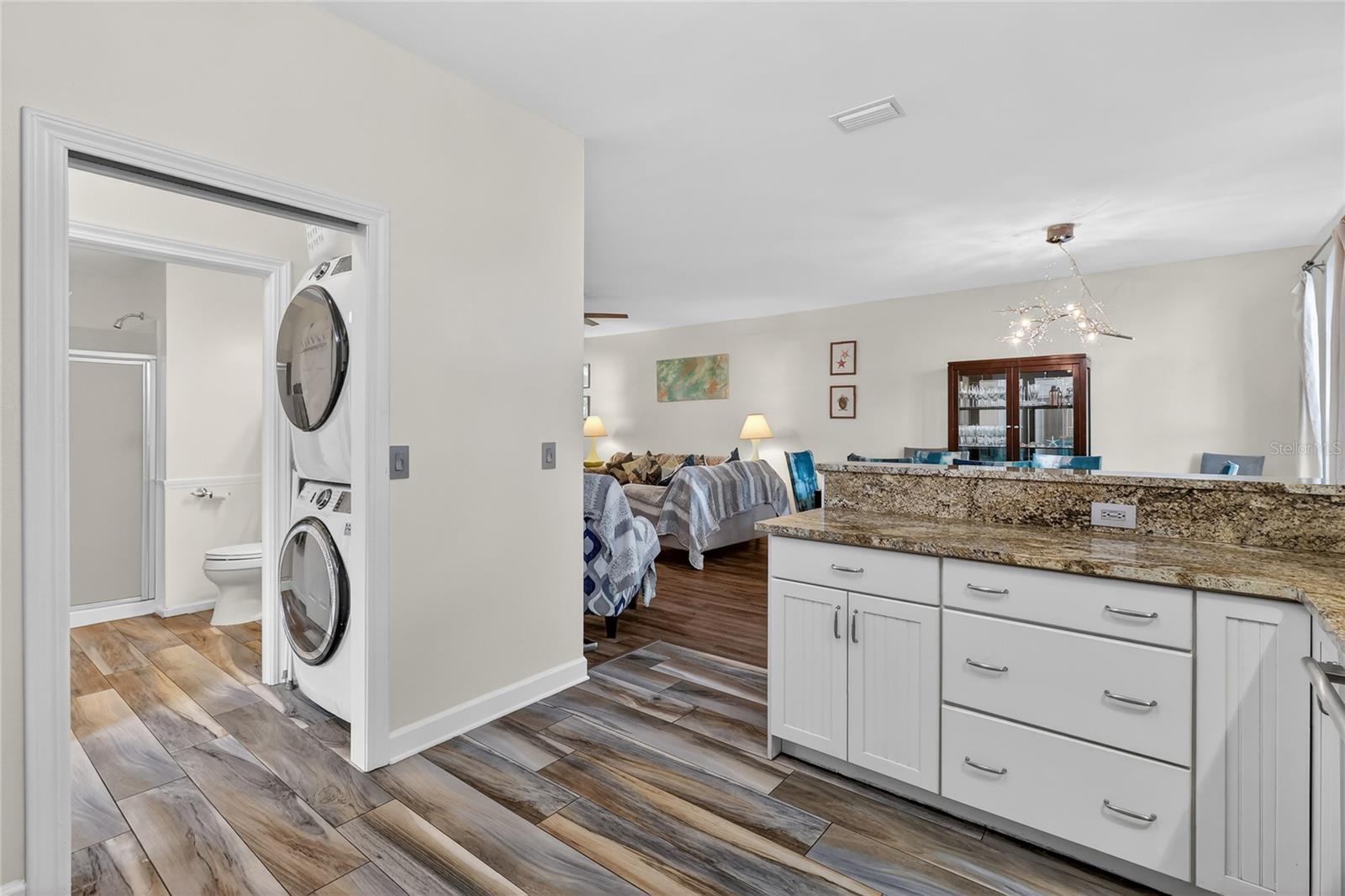 Image 29 of 67 For 26 Topaz Cove