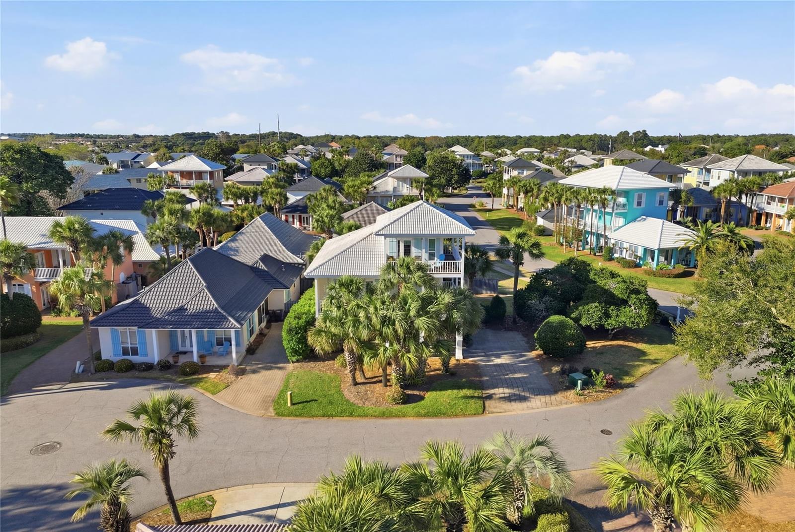 Image 3 of 67 For 26 Topaz Cove