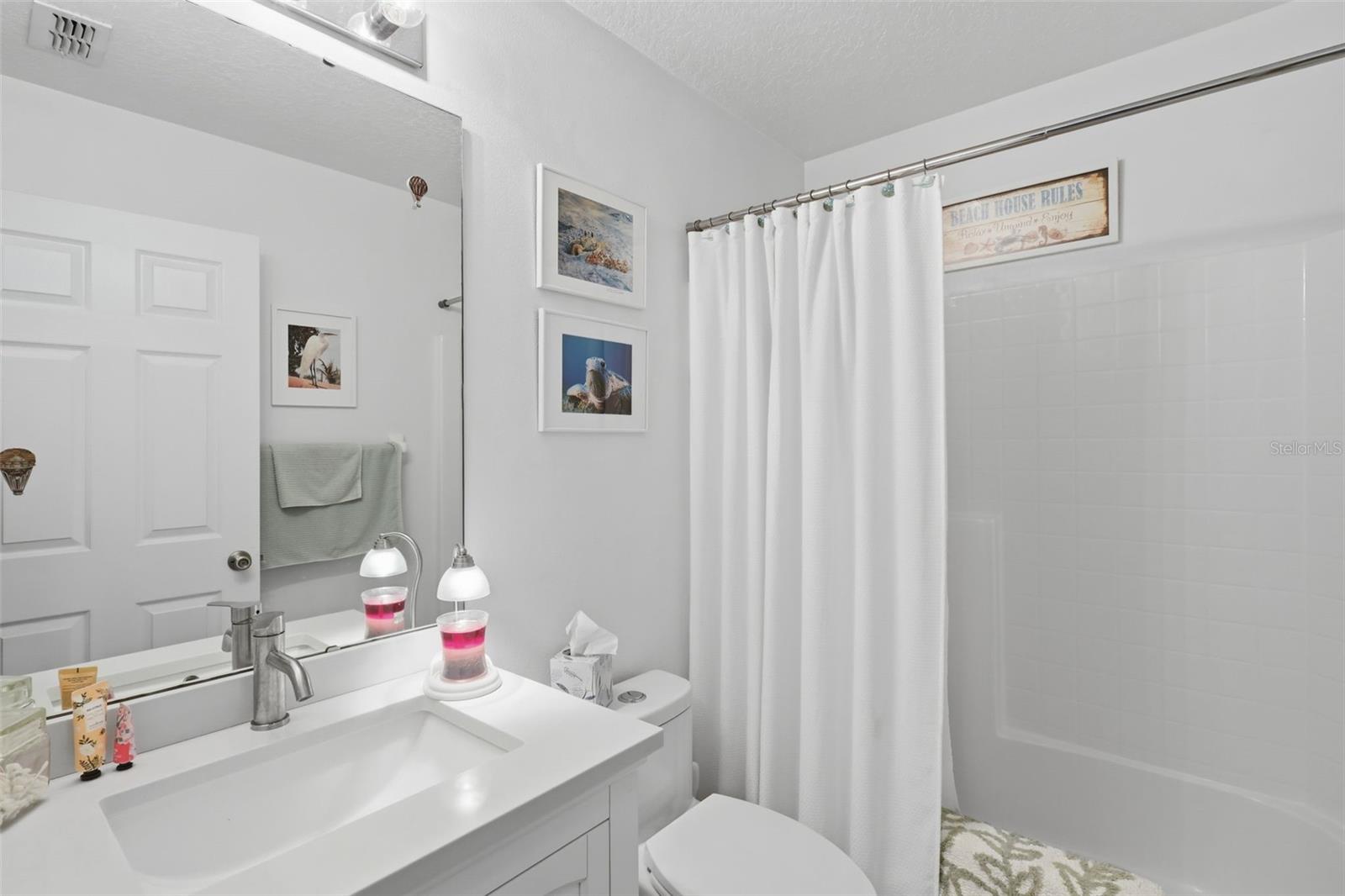 Image 29 of 42 For 403 Central Mariners Drive