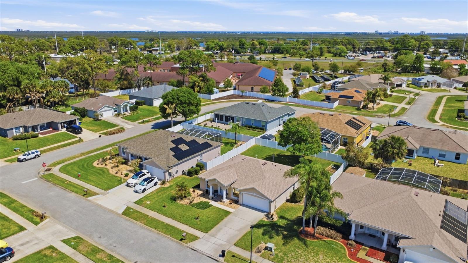 Image 39 of 42 For 403 Central Mariners Drive