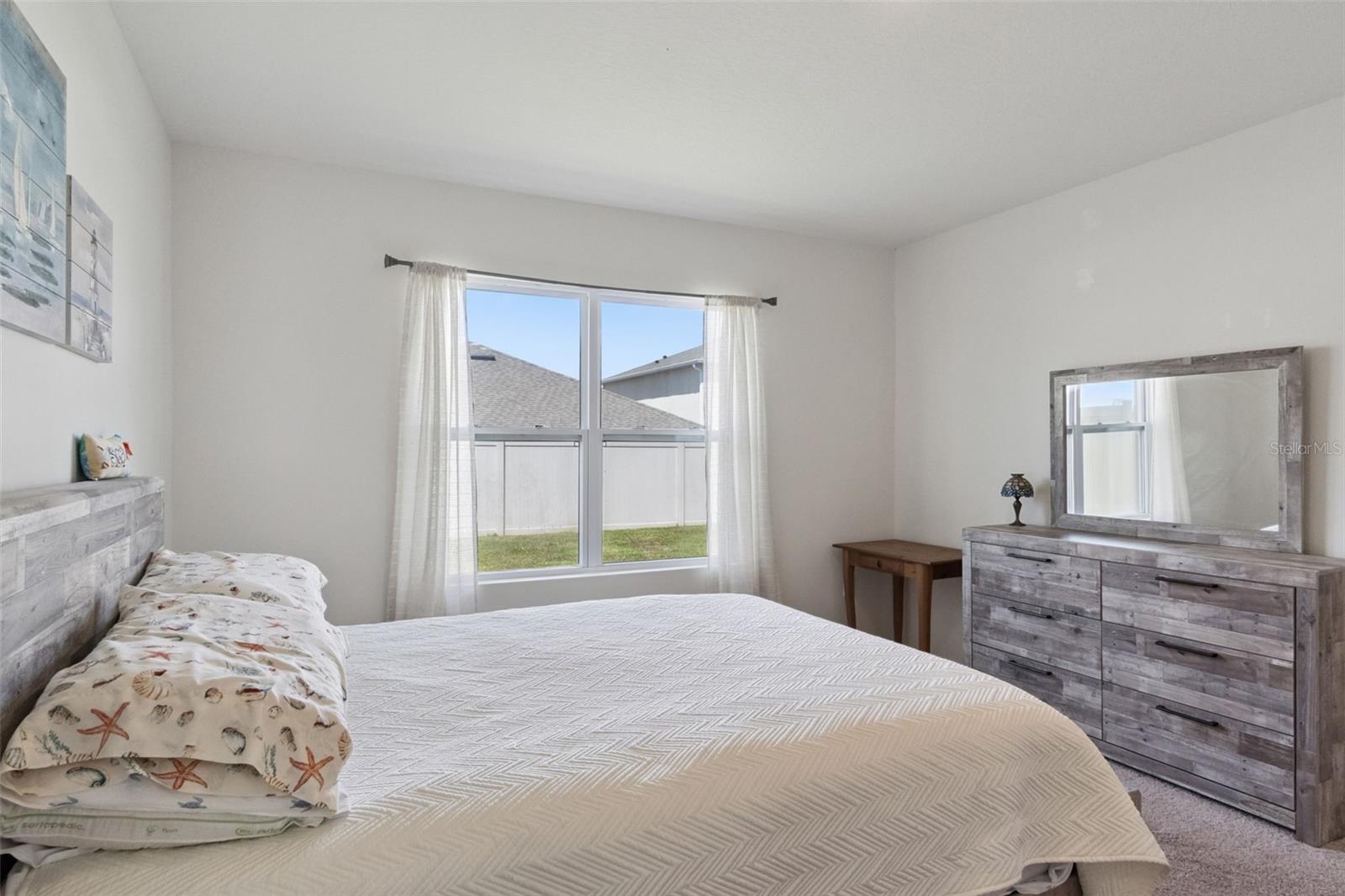 Image 17 of 40 For 5367 Douglas Fir Drive