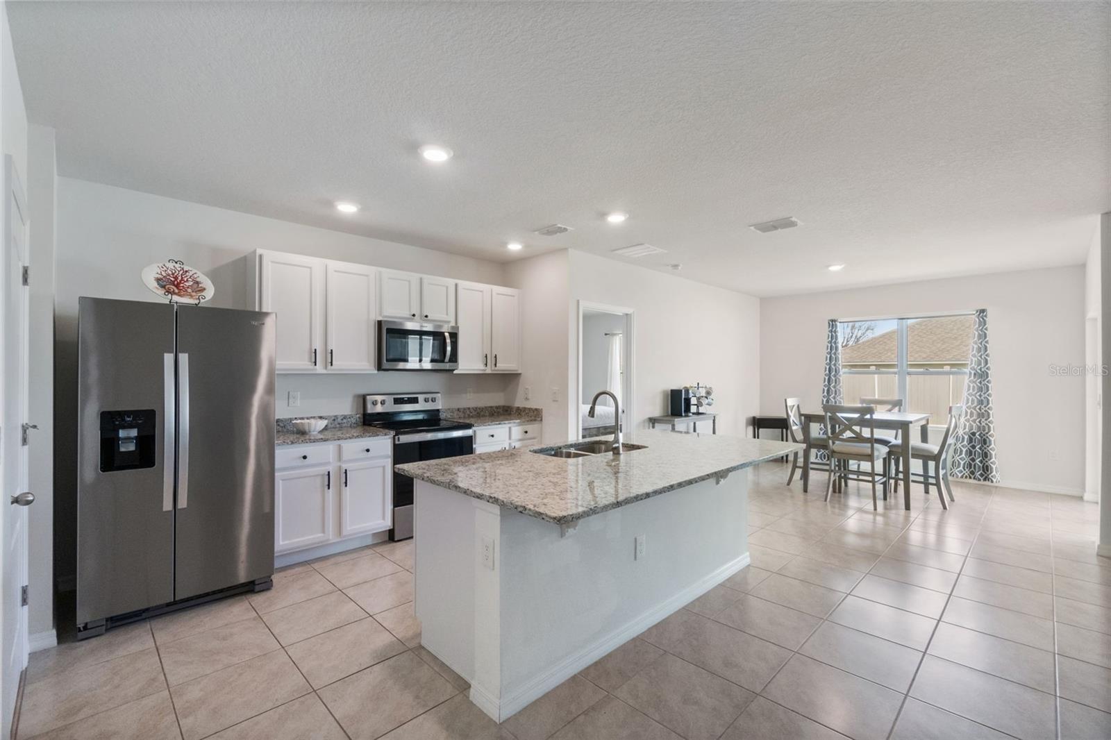 Image 6 of 40 For 5367 Douglas Fir Drive