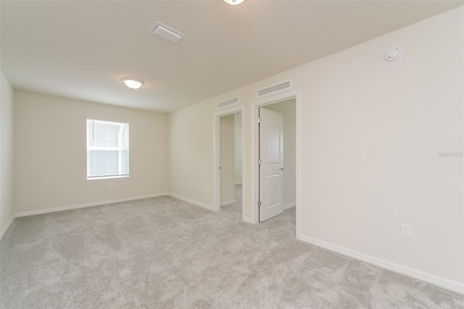 Image 6 of 20 For 3301 Ellsworth Avenue