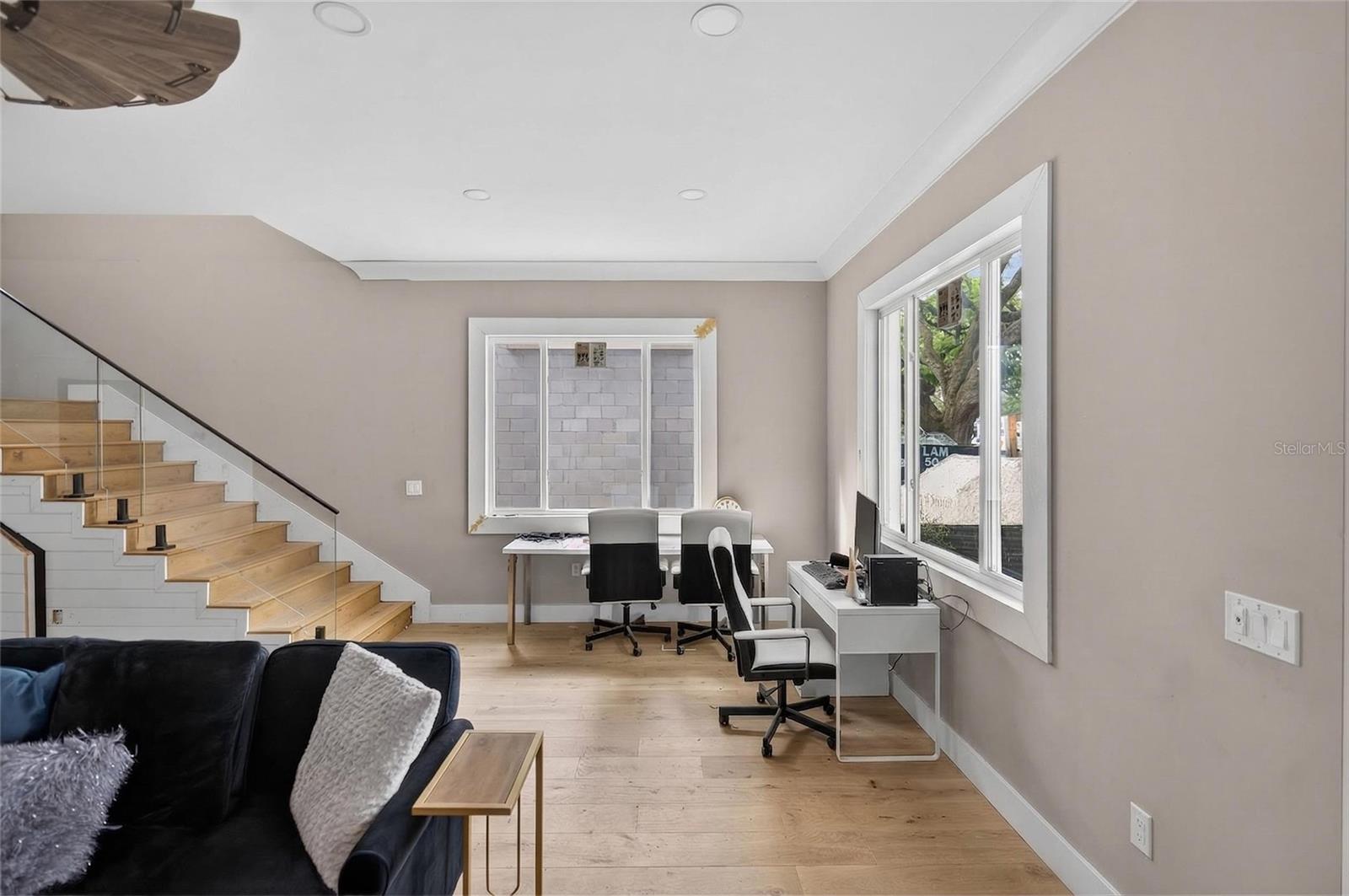 Image 10 of 42 For 2935 Helen Avenue