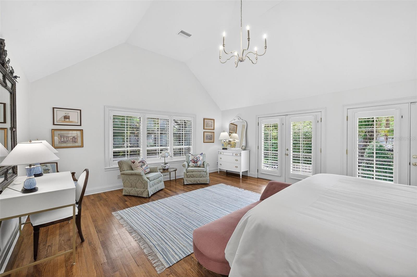 Image 27 of 54 For 1300 Mayfield Avenue