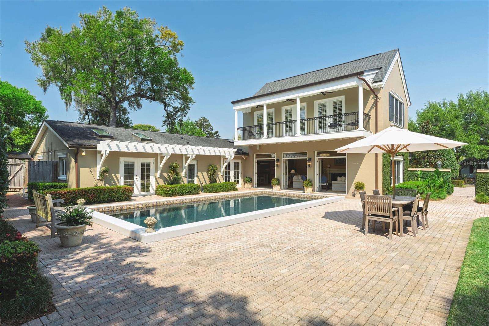 Image 39 of 54 For 1300 Mayfield Avenue