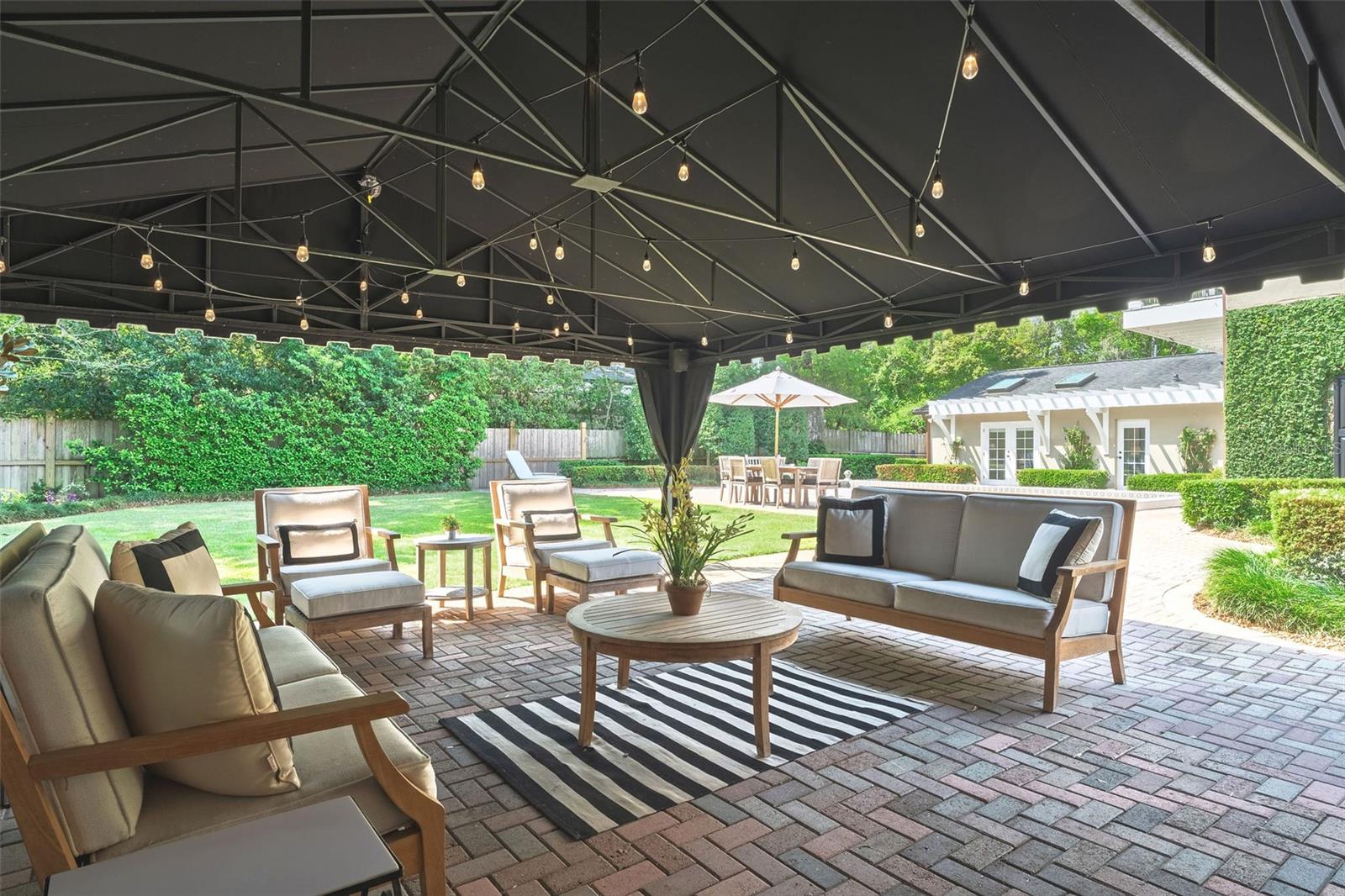 Image 42 of 54 For 1300 Mayfield Avenue