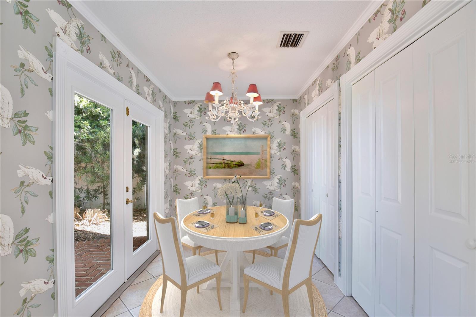 Image 24 of 75 For 504 Banning Beach Road