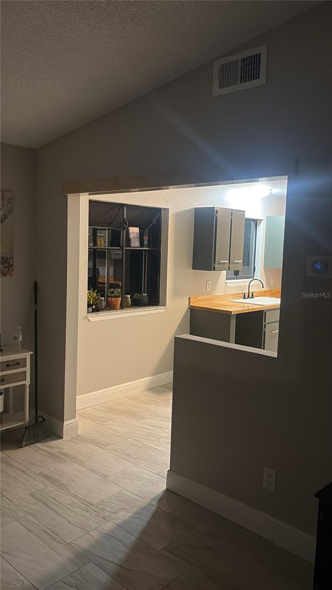 Image 18 of 23 For 376 Providence Boulevard