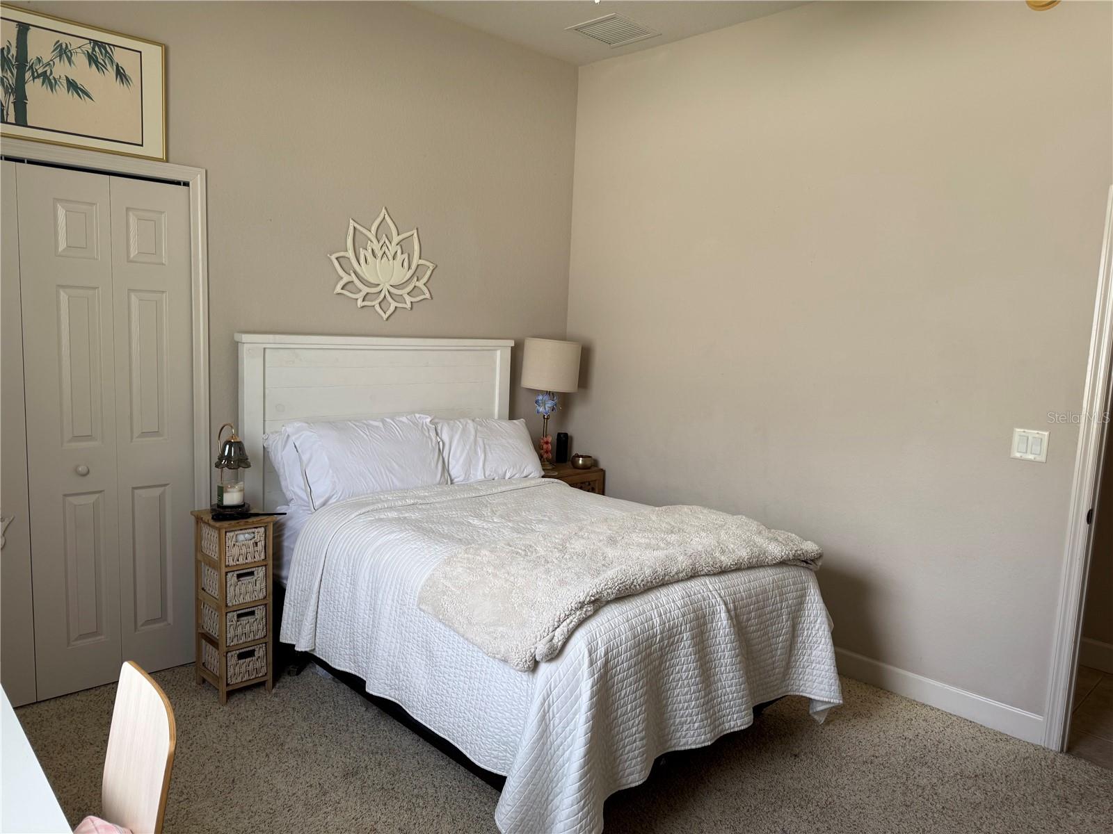 Image 13 of 18 For 1018 Green Gate Boulevard