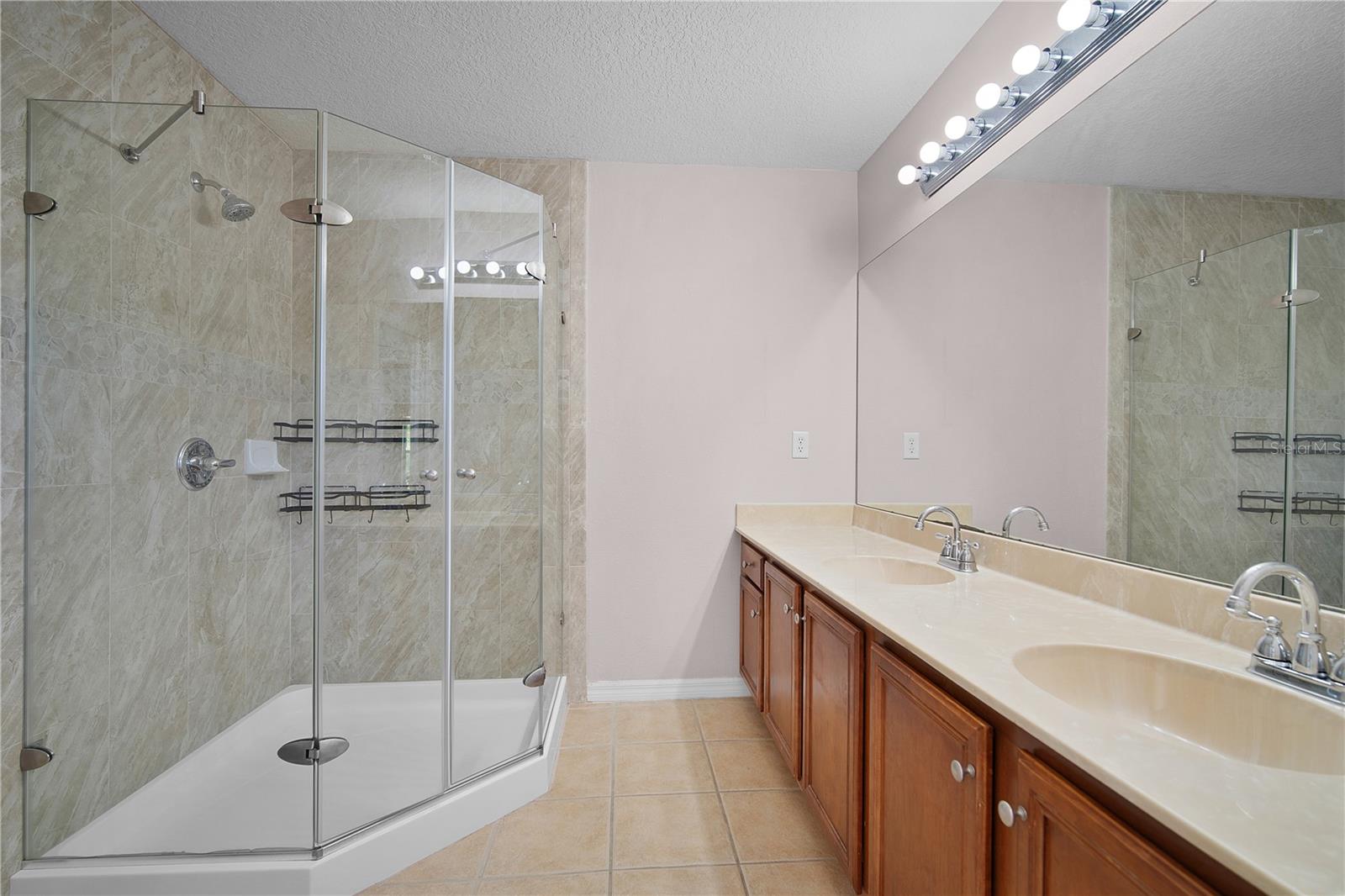 Image 33 of 46 For Address Not Provided