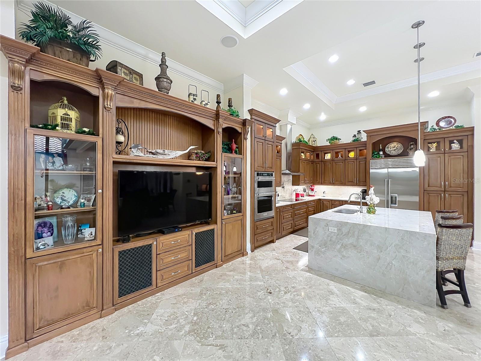 Image 27 of 93 For 587 Broadoak Loop