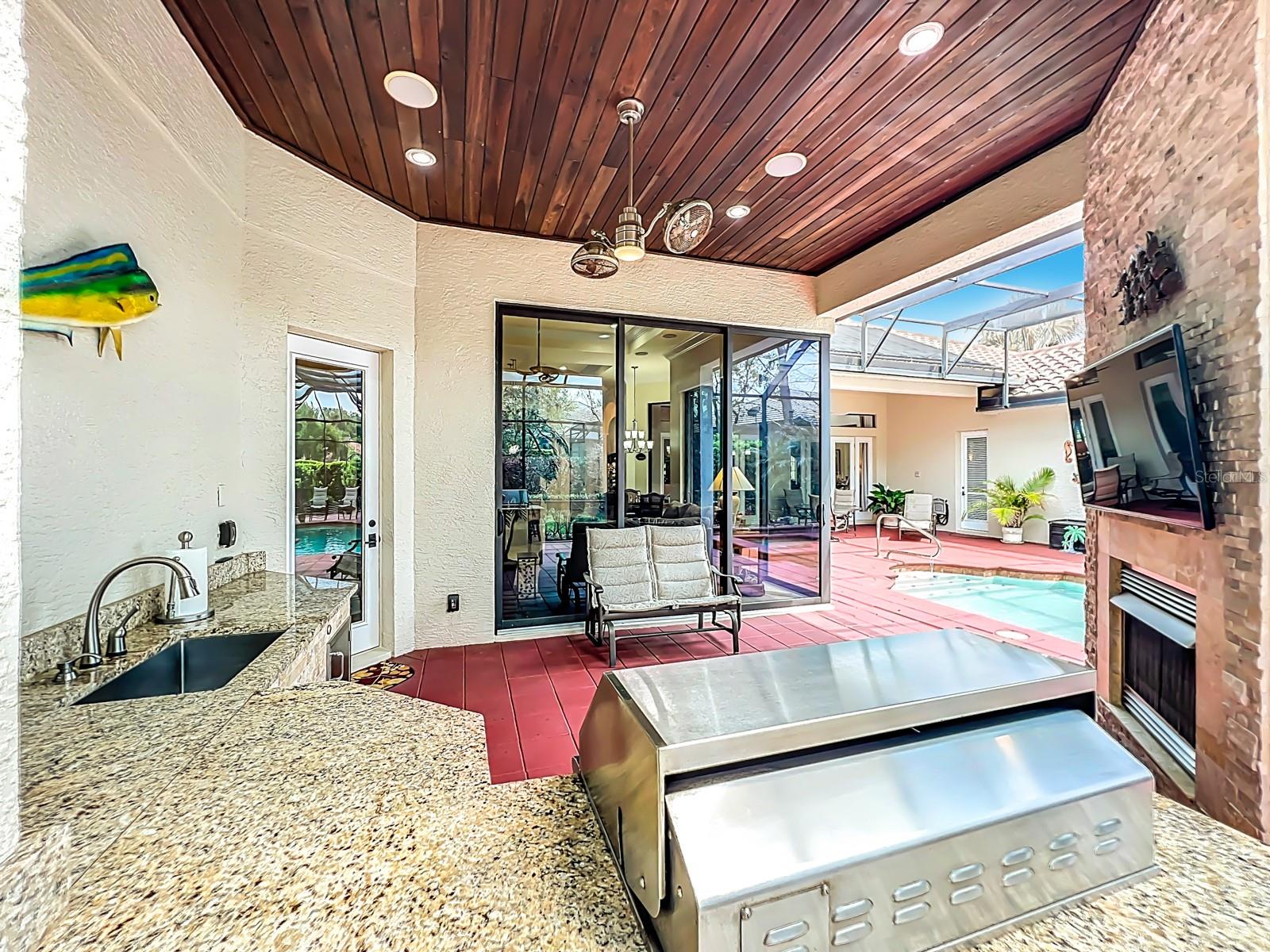 Image 72 of 93 For 587 Broadoak Loop