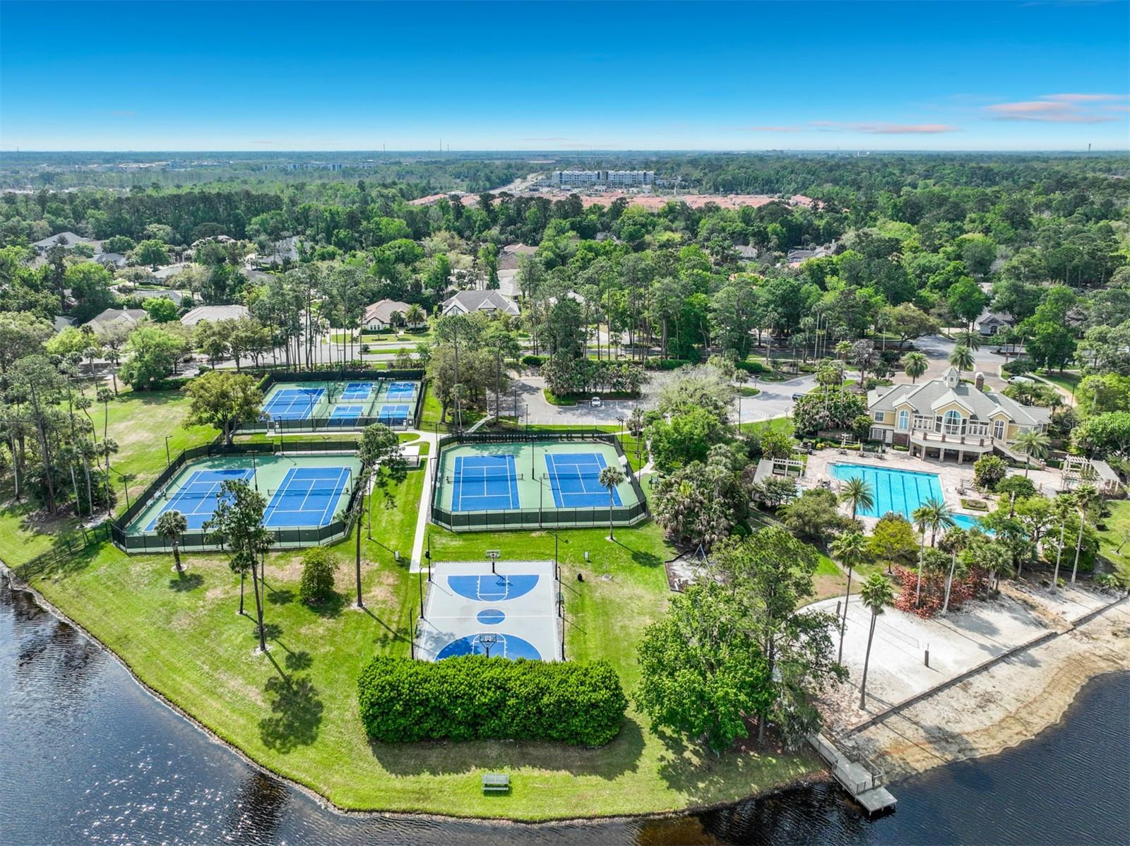 Image 93 of 93 For 587 Broadoak Loop