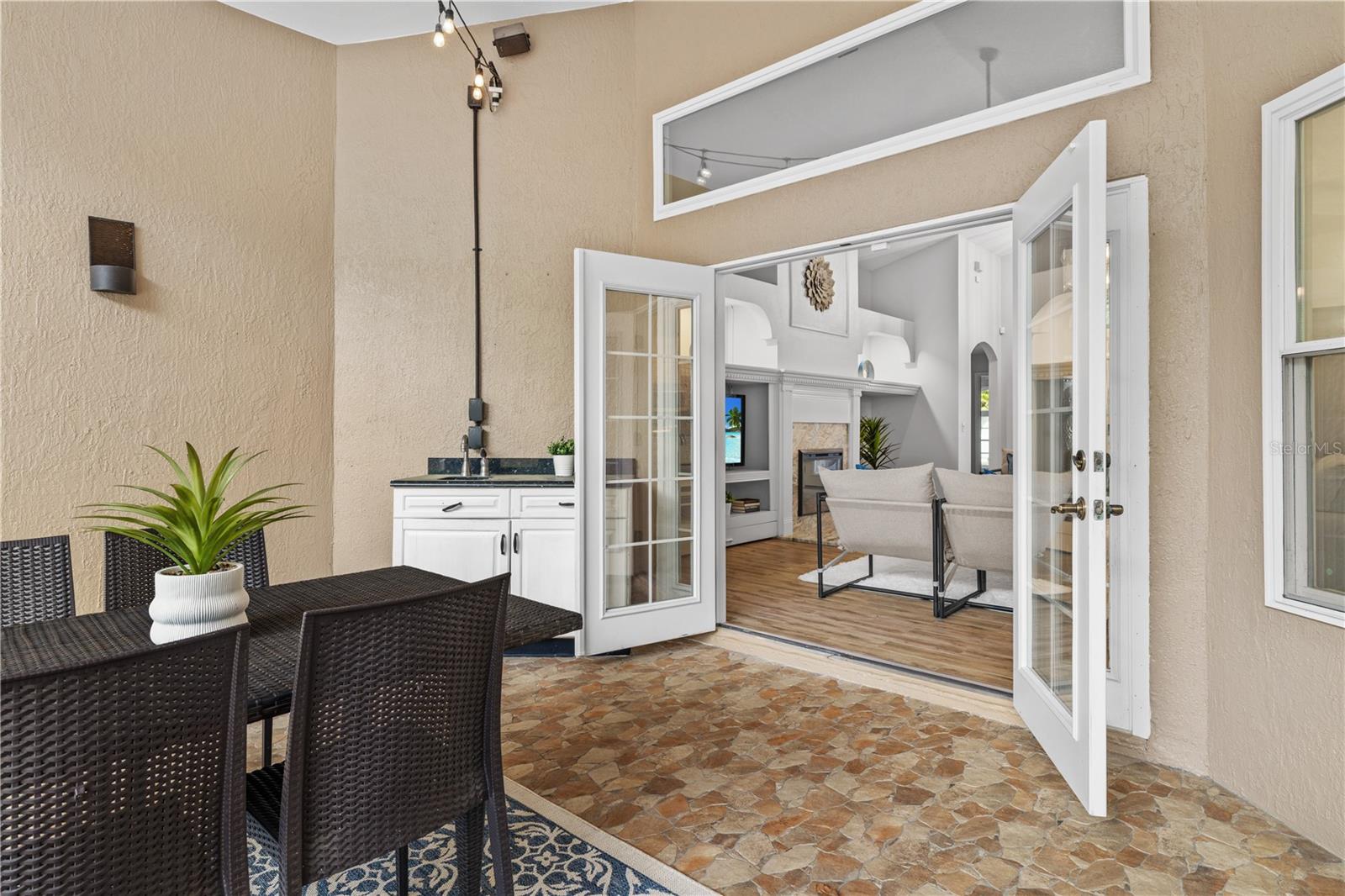 Image 19 of 83 For 968 Paddington Terrace