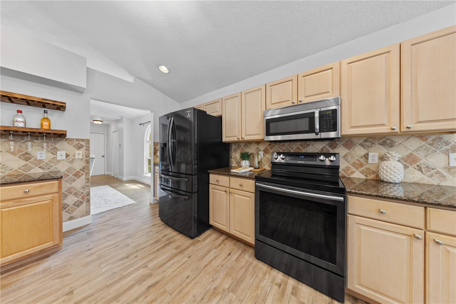 Image 32 of 83 For 968 Paddington Terrace