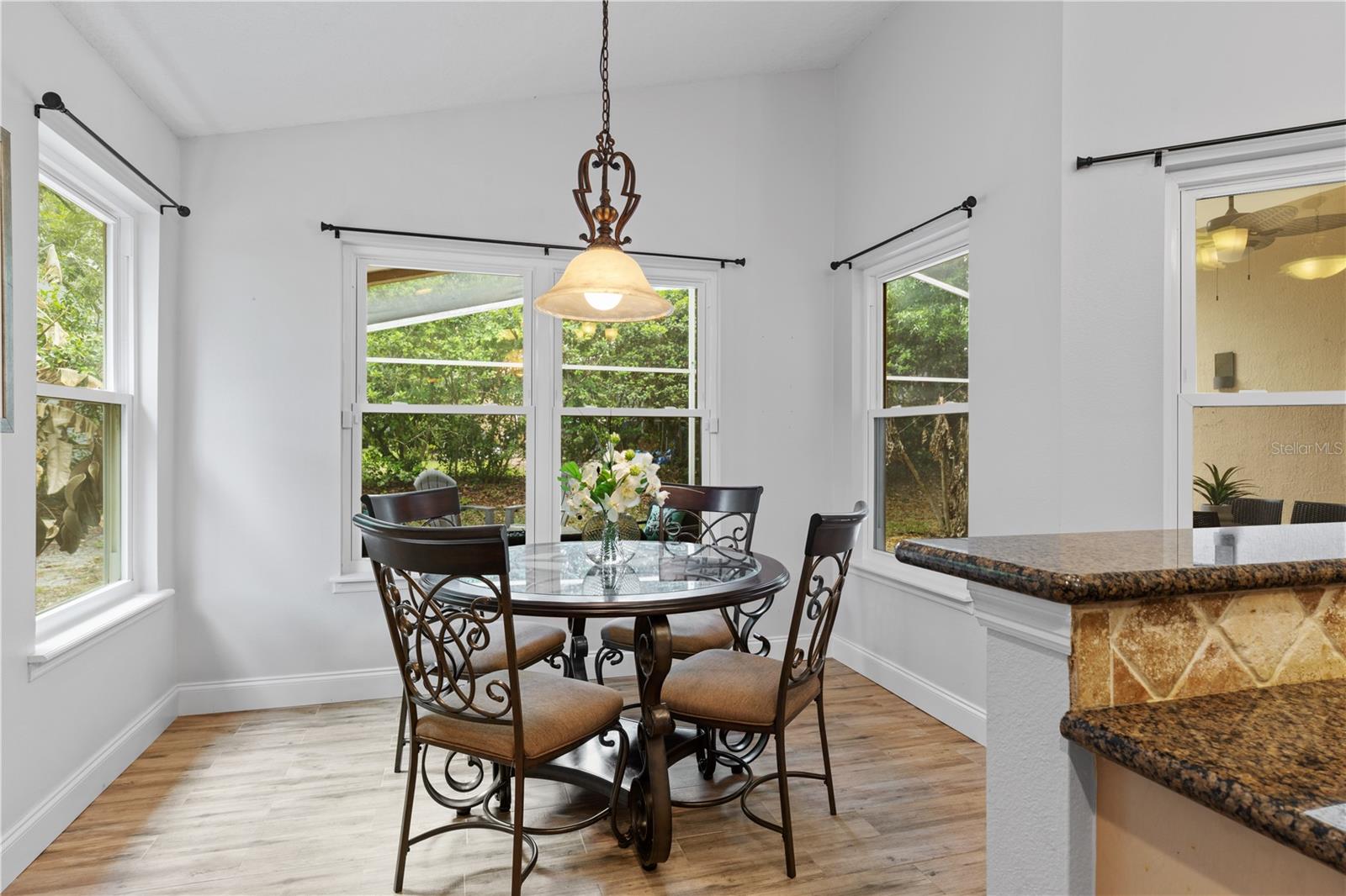 Image 37 of 83 For 968 Paddington Terrace