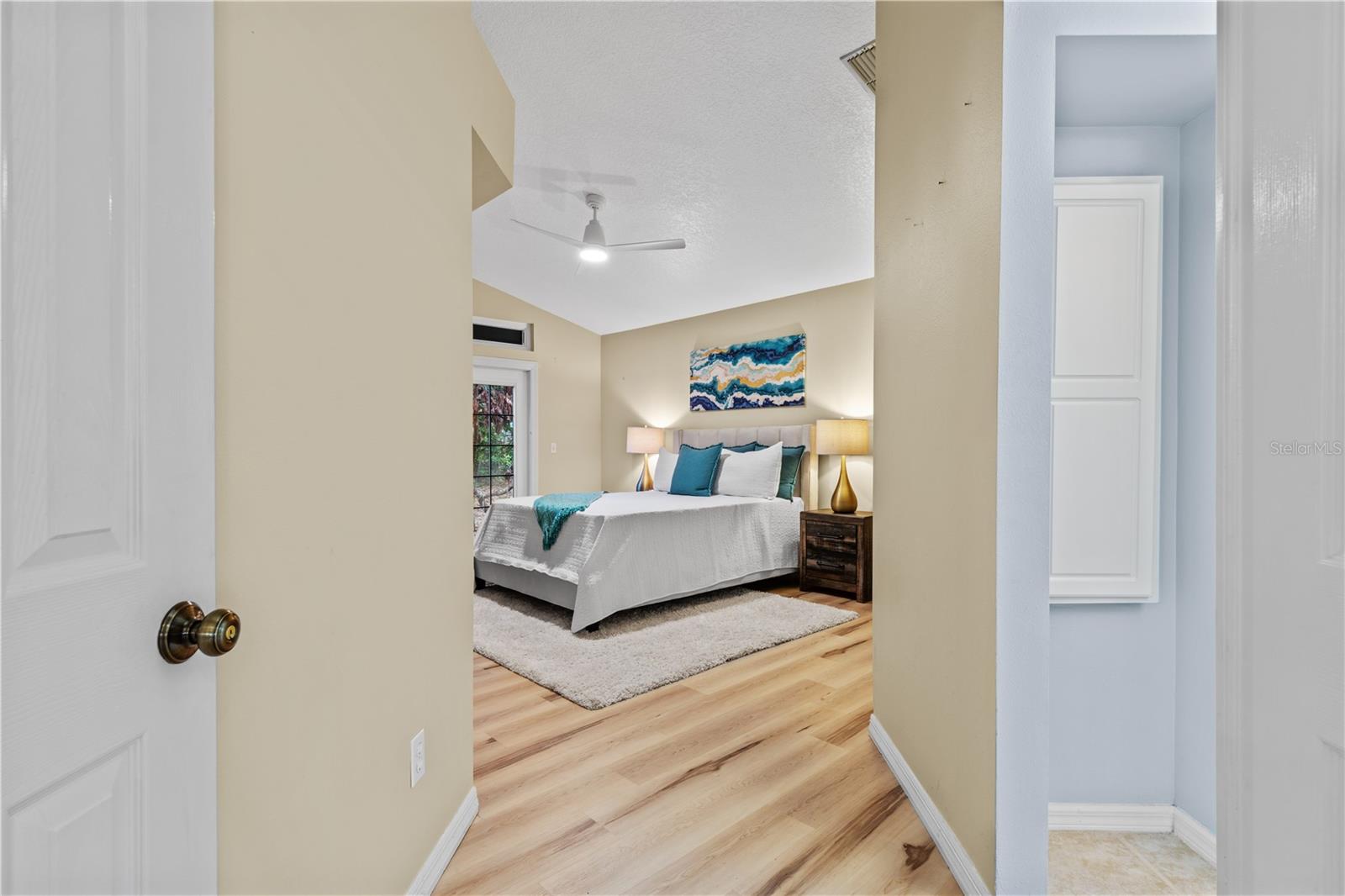 Image 40 of 83 For 968 Paddington Terrace