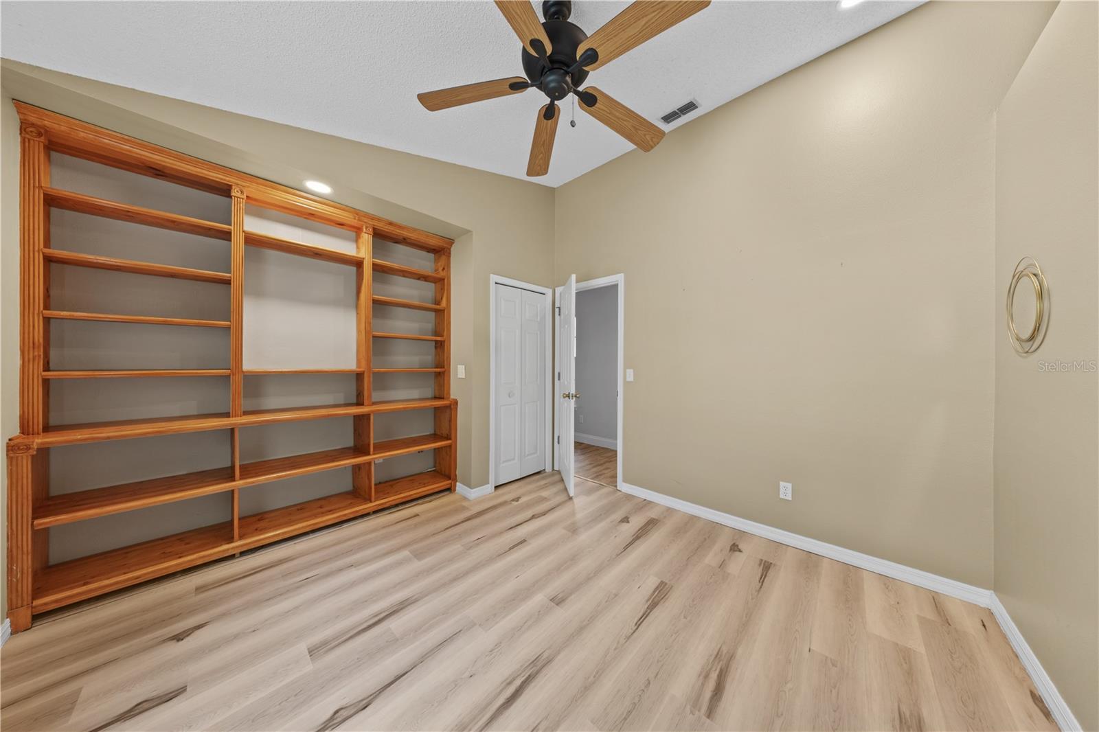 Image 55 of 83 For 968 Paddington Terrace