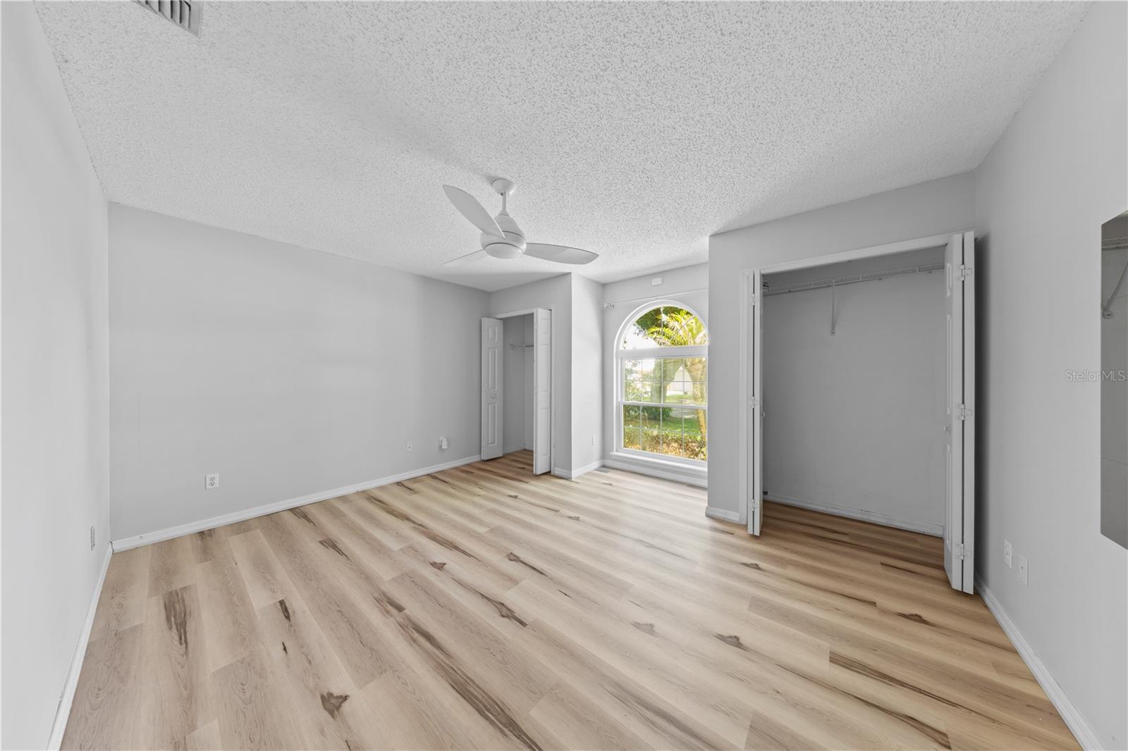 Image 56 of 83 For 968 Paddington Terrace