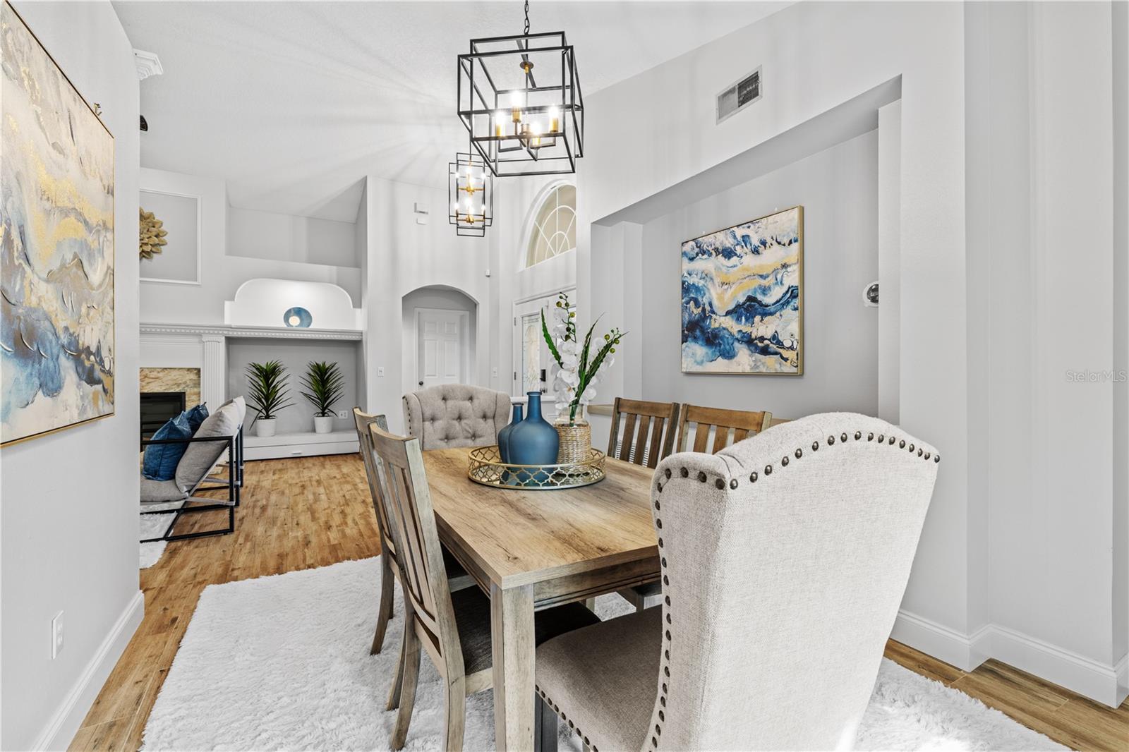 Image 8 of 83 For 968 Paddington Terrace