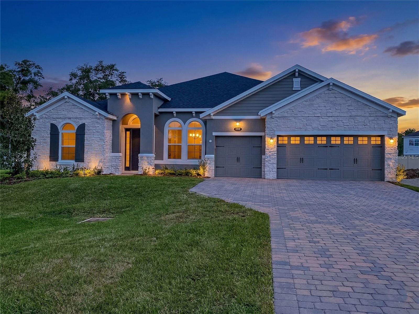 Details for 132 Lake Drive, OVIEDO, FL 32765