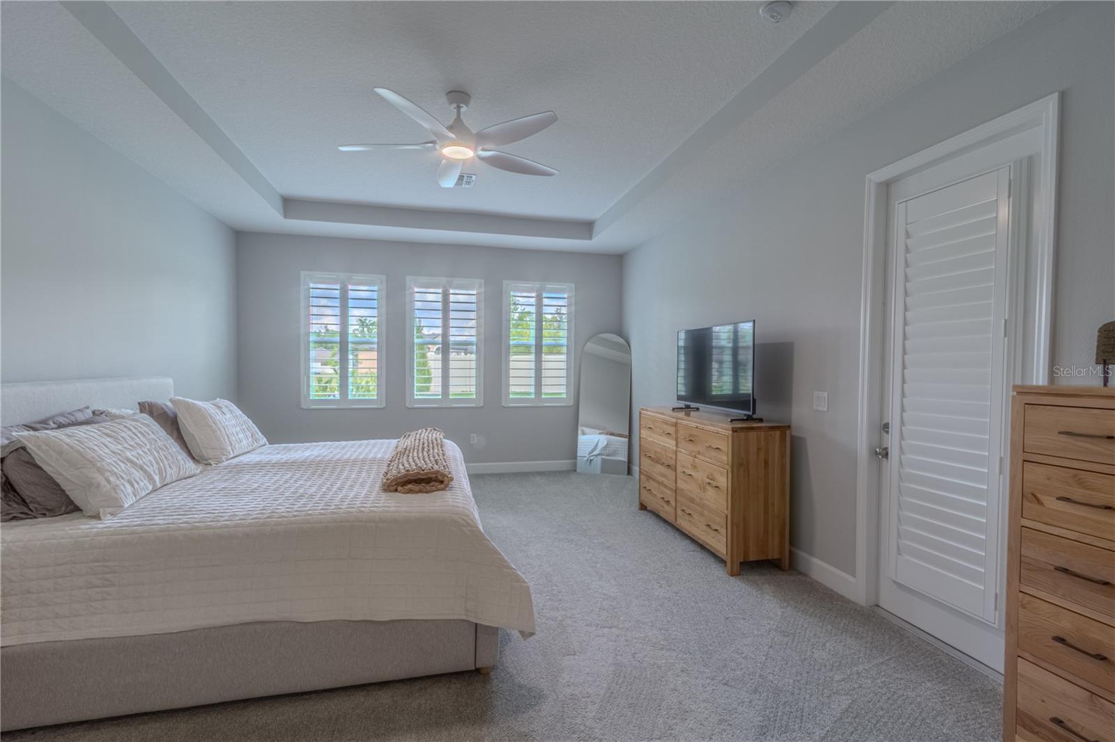 Image 18 of 53 For 132 Lake Drive