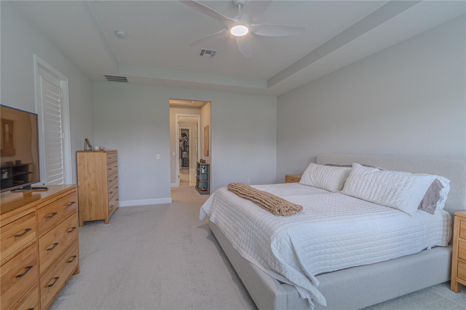 Image 19 of 53 For 132 Lake Drive