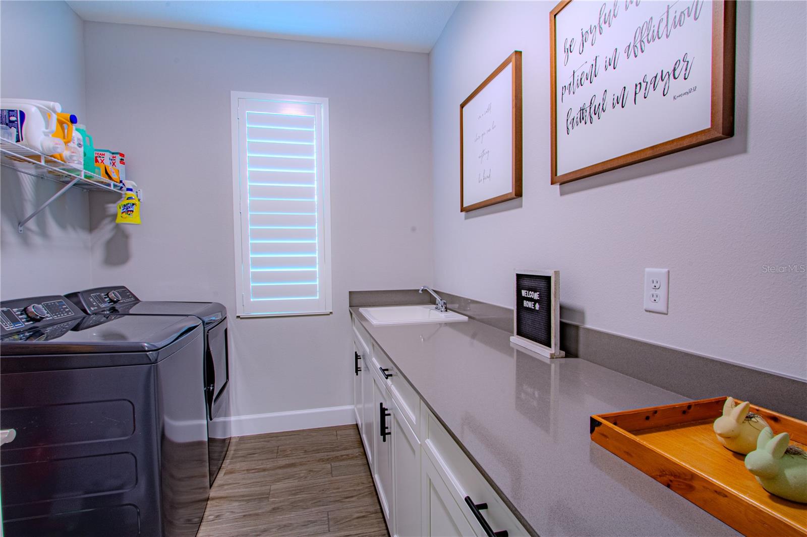 Image 28 of 53 For 132 Lake Drive