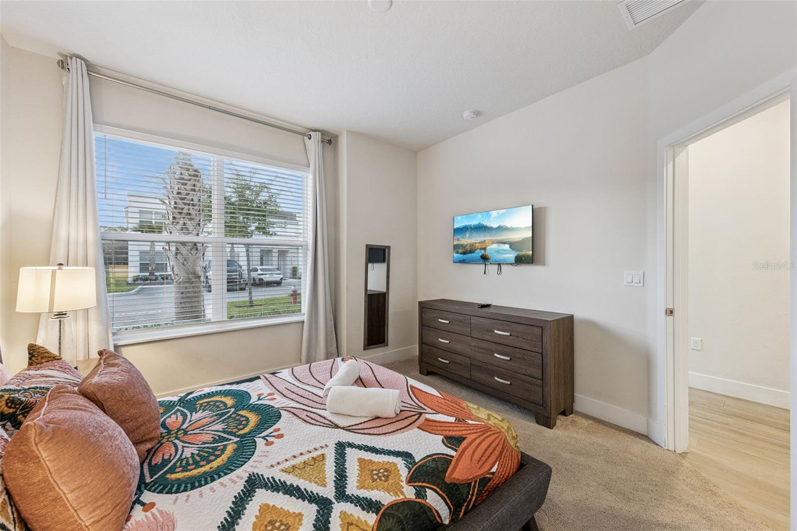 Image 10 of 34 For 17226 Blessing Drive