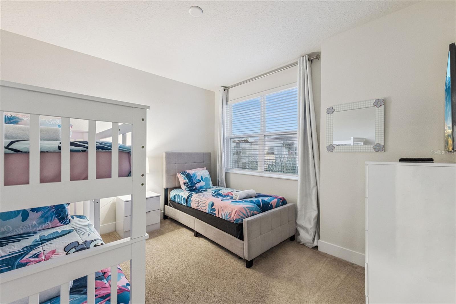 Image 16 of 34 For 17226 Blessing Drive