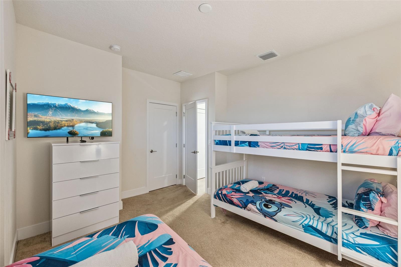 Image 17 of 34 For 17226 Blessing Drive