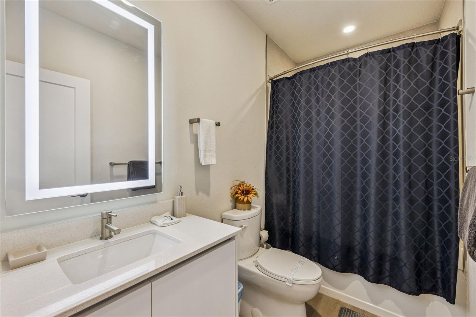 Image 21 of 34 For 17226 Blessing Drive