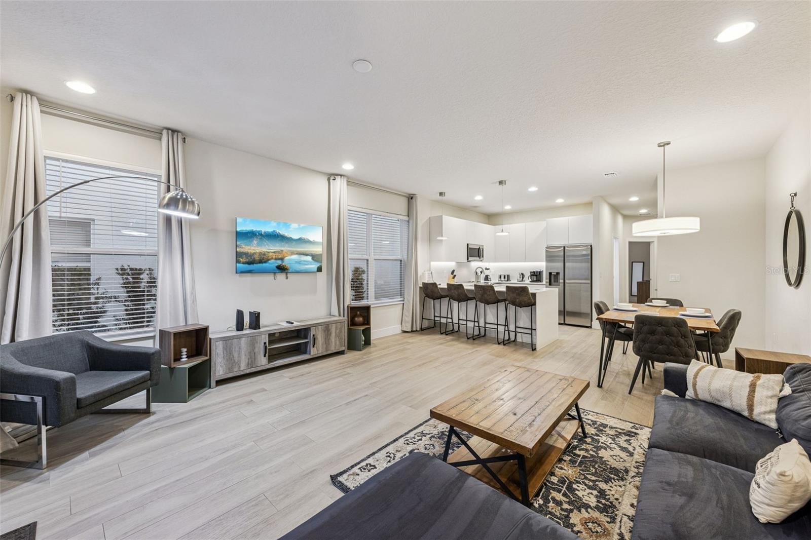 Image 4 of 34 For 17226 Blessing Drive