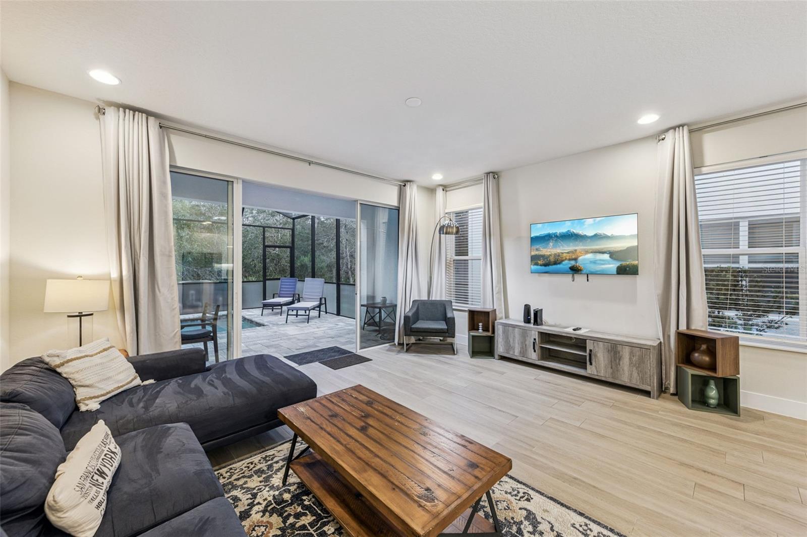 Image 5 of 34 For 17226 Blessing Drive