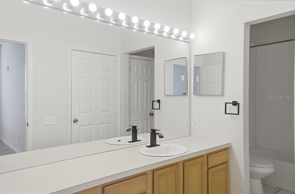 Image 27 of 34 For 3190 Dante Drive 305