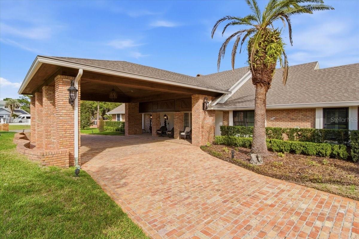 Image 15 of 90 For 301 Sweetwater Club Circle