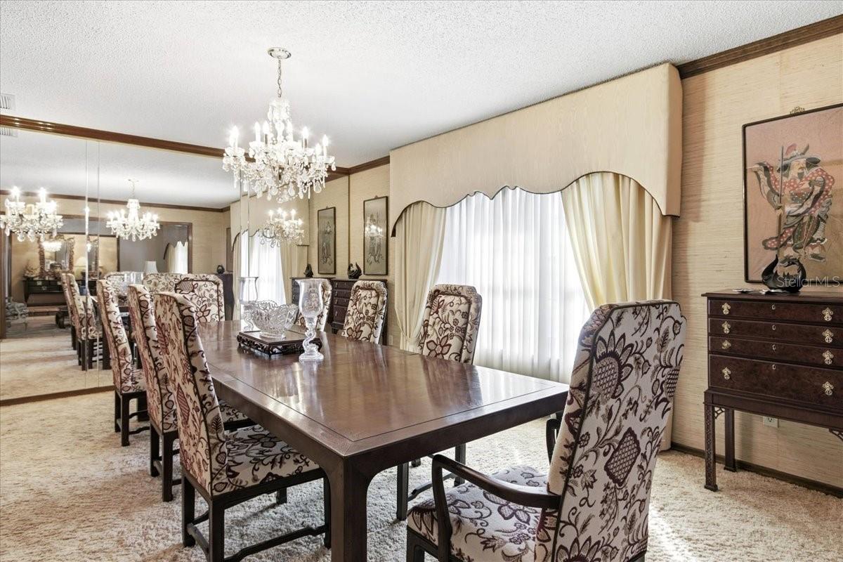 Image 28 of 90 For 301 Sweetwater Club Circle