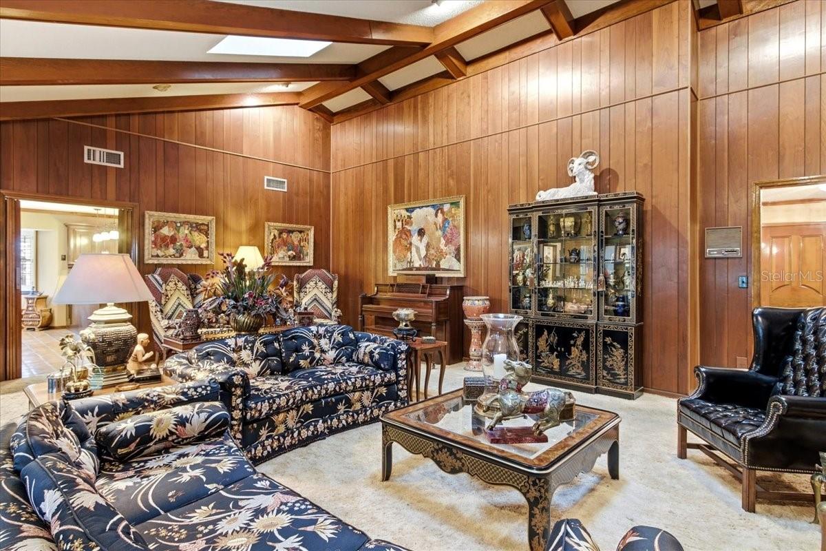 Image 30 of 90 For 301 Sweetwater Club Circle